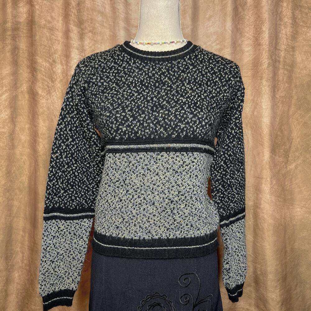 Vintage 90s Two Tone Knit Sweater Gray Black Dotted Center Stripe Skater Punk